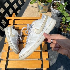 Nike Women's White and Gold Trainers Size Womens 6.5